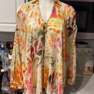 L womens Jennifer Lopez multi color long cold sleeve regular size top XL.  EUC